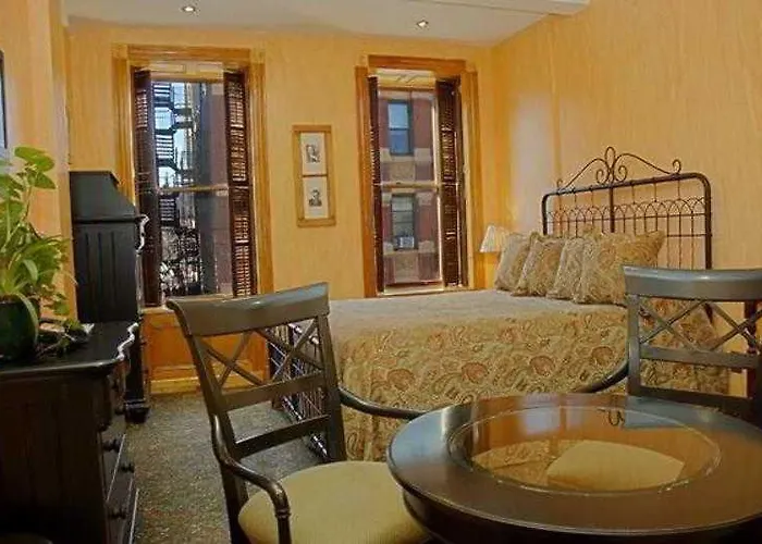 Blue Moon 4* 博德鲁姆