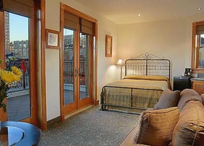 Blue Moon 酒店 博德鲁姆